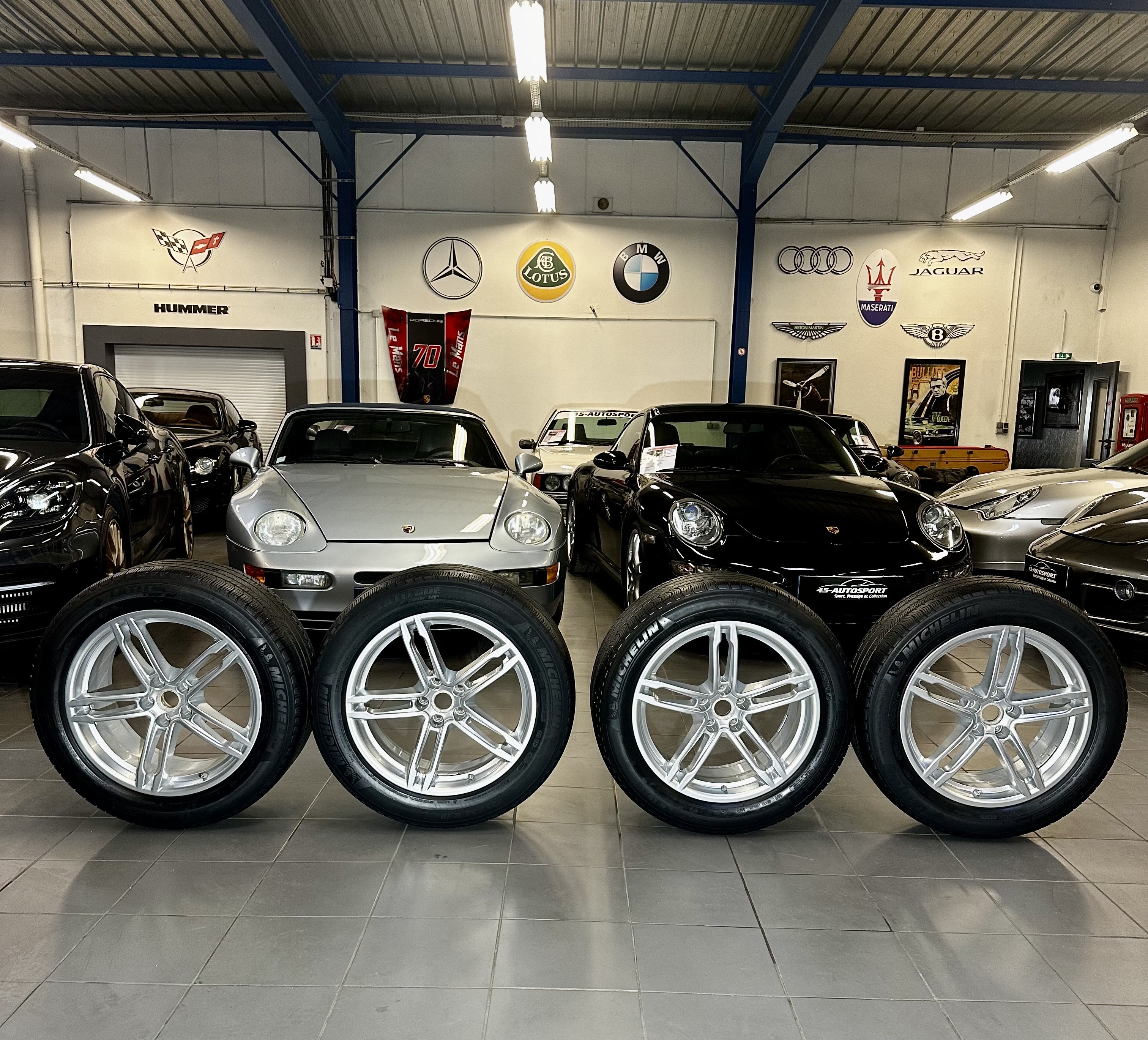 Pack roues 19 PORSCHE Macan 1 (95B) - d'Origine - Gris métallisé (10) Pack roues 19 PORSCHE Macan 1 (95B) - d'Origine - Gris métallisé