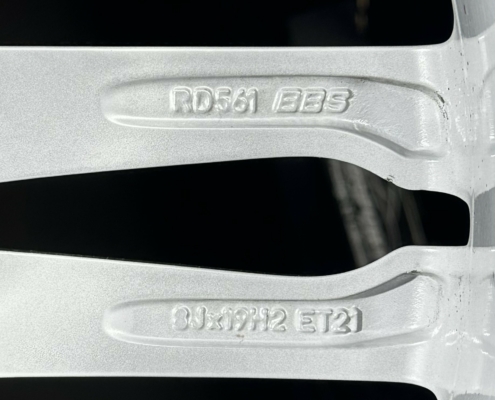 Pack roues 19 PORSCHE Macan 1 (95B) - d'Origine - Gris métallisé (21) Pack roues 19 PORSCHE Macan 1 (95B) - d'Origine - Gris métallisé