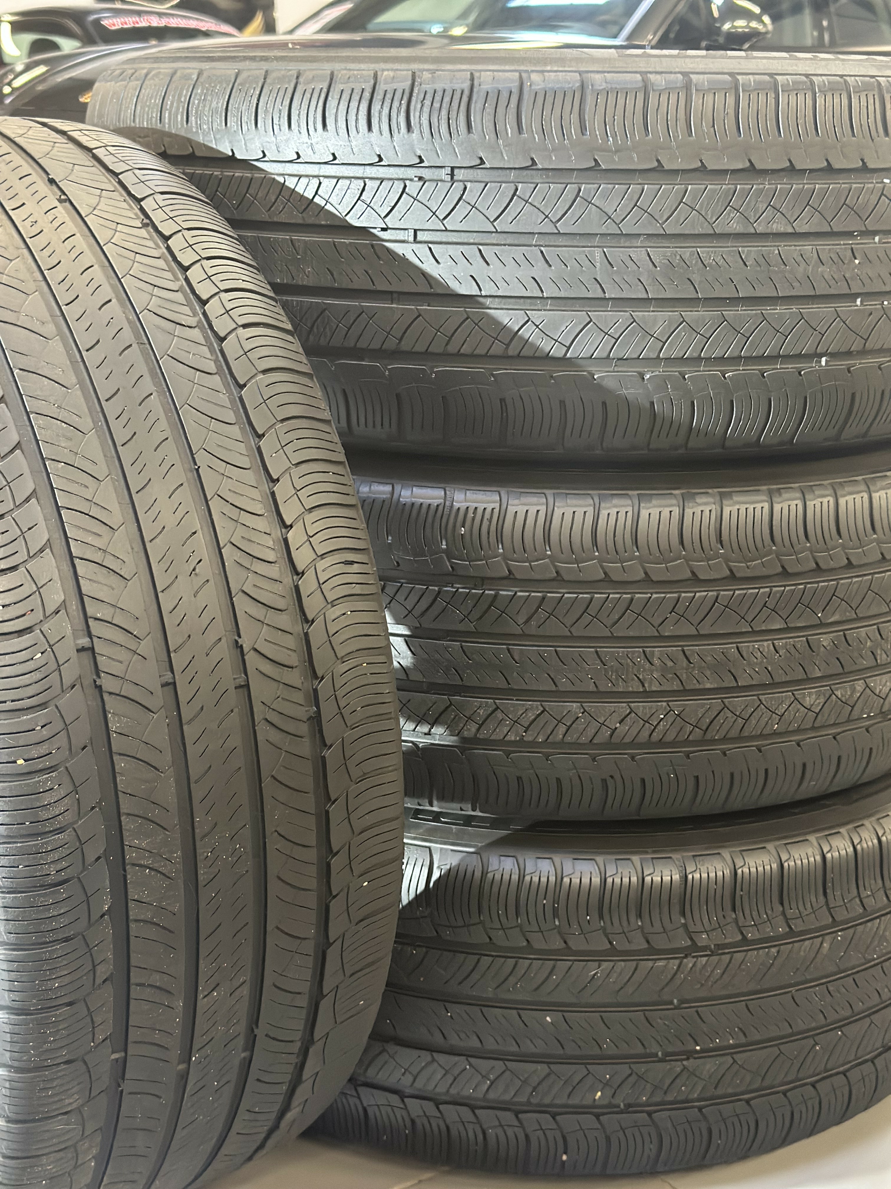 Pack roues 19 PORSCHE Macan 1 (95B) - d'Origine - Gris métallisé (5) Pack roues 19 PORSCHE Macan 1 (95B) - d'Origine - Gris métallisé